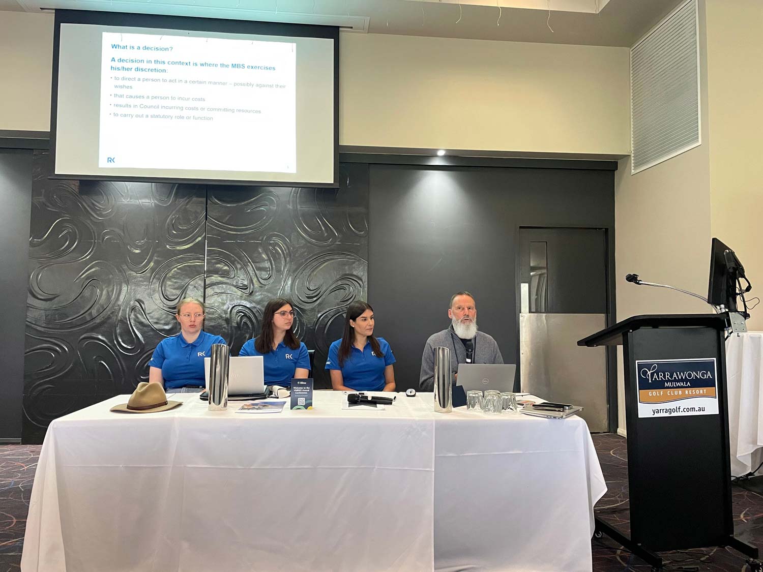 conference-page_IMG_9686